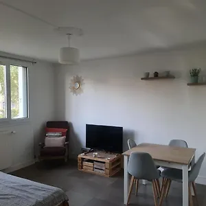https://private-room-canape-lit.fr-paris.fr