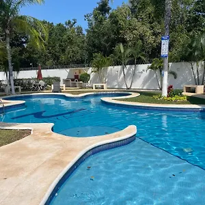 https://villa-residencial-cuyagua.quintano-roohotels.com